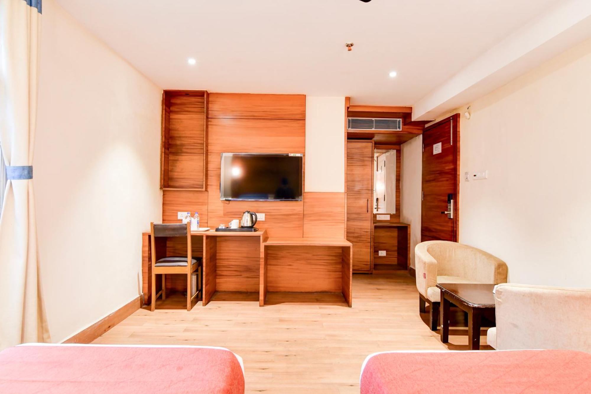 Hotel King'S Crown Kolkata Ngoại thất bức ảnh
