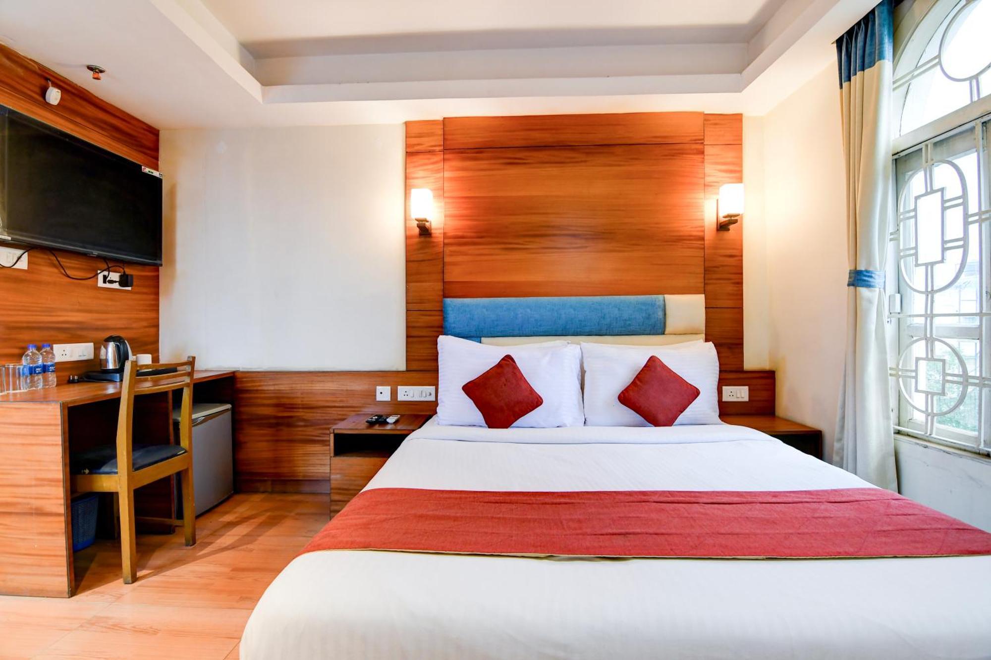 Hotel King'S Crown Kolkata Ngoại thất bức ảnh