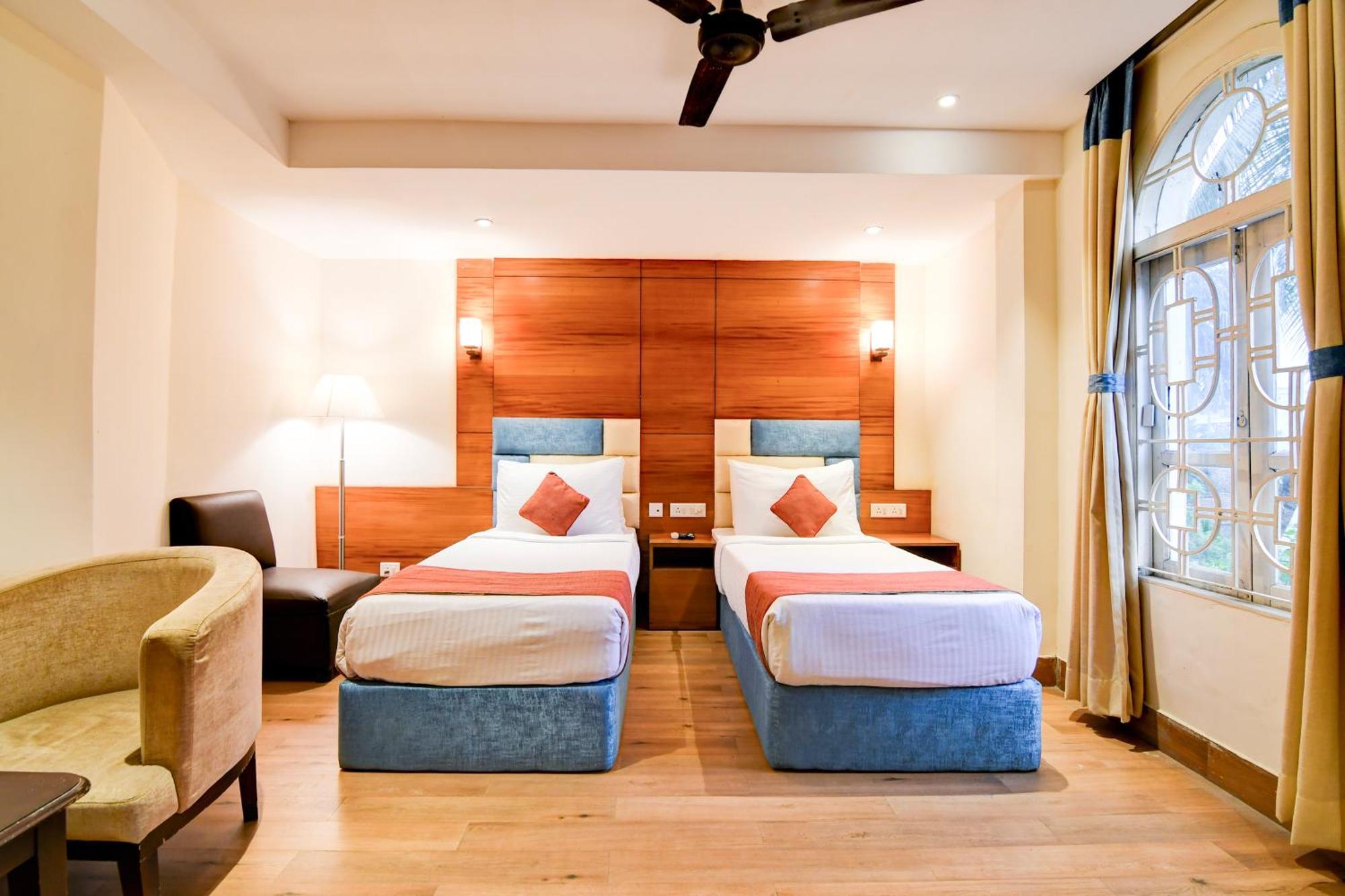 Hotel King'S Crown Kolkata Ngoại thất bức ảnh