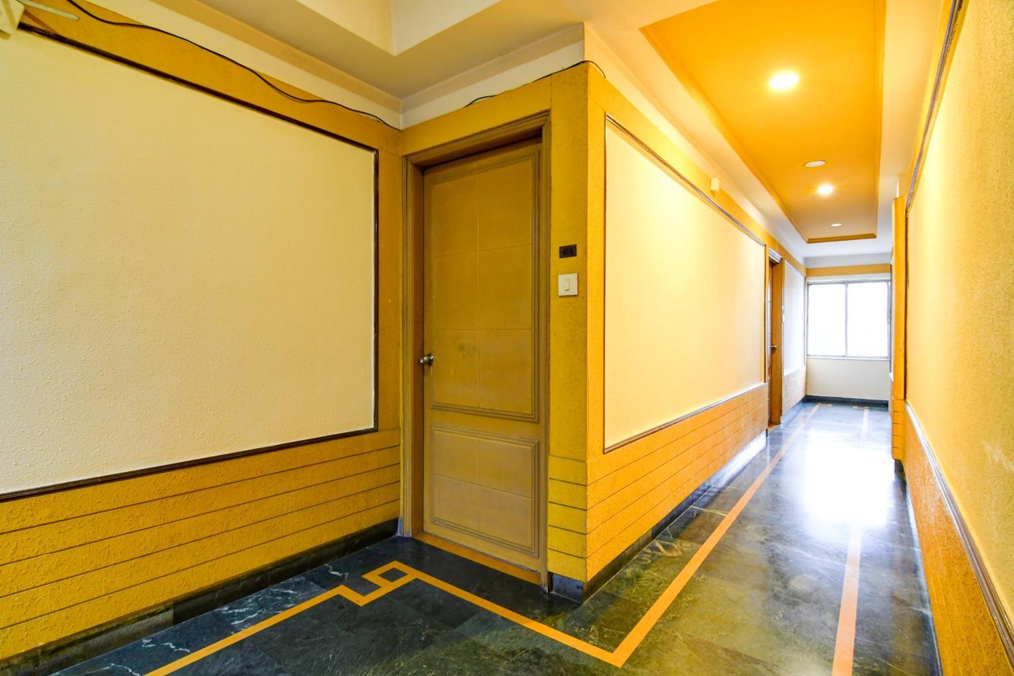 Hotel King'S Crown Kolkata Ngoại thất bức ảnh