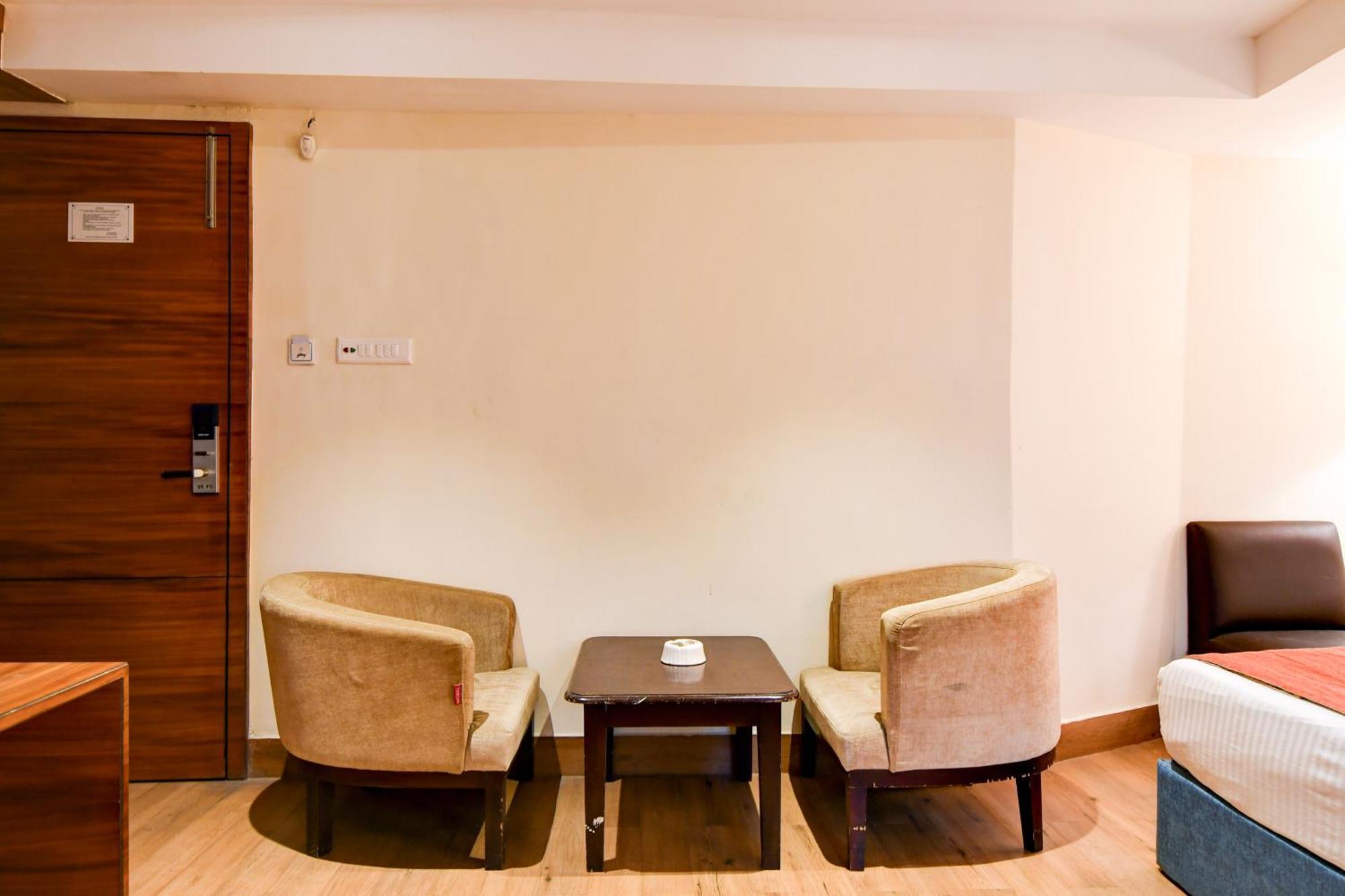 Hotel King'S Crown Kolkata Ngoại thất bức ảnh